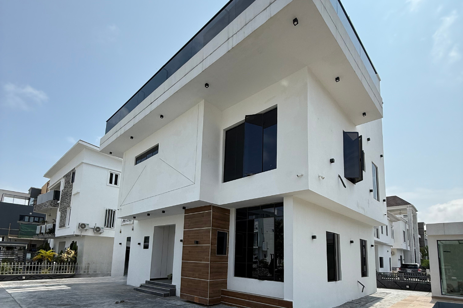 4 Bedroom Fully Detached