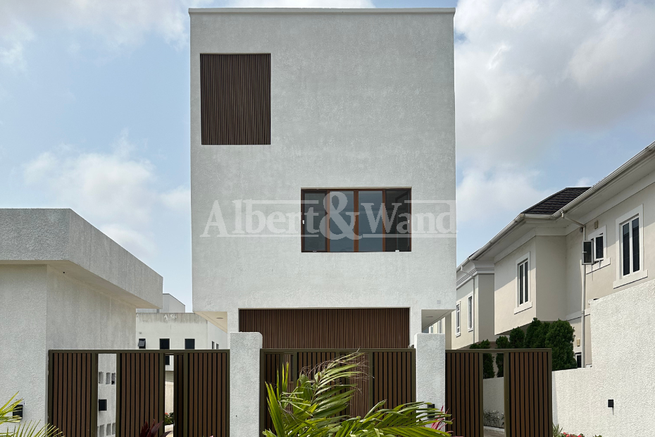 4 Bedroom Fully Detached