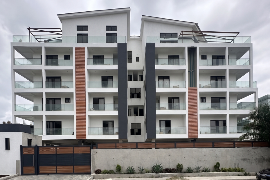 4 Bedroom Maisonette