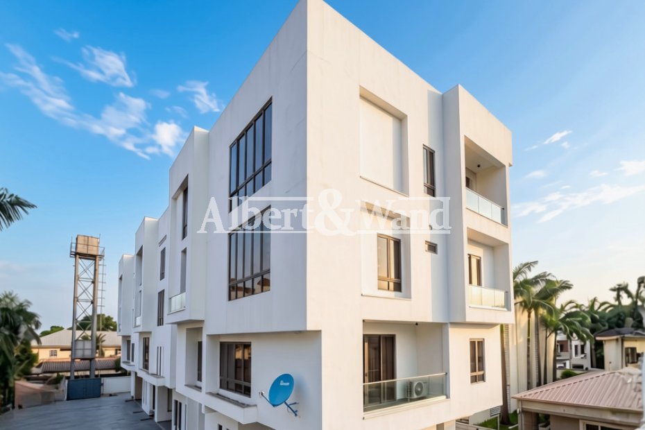 5 Bedroom Terrace